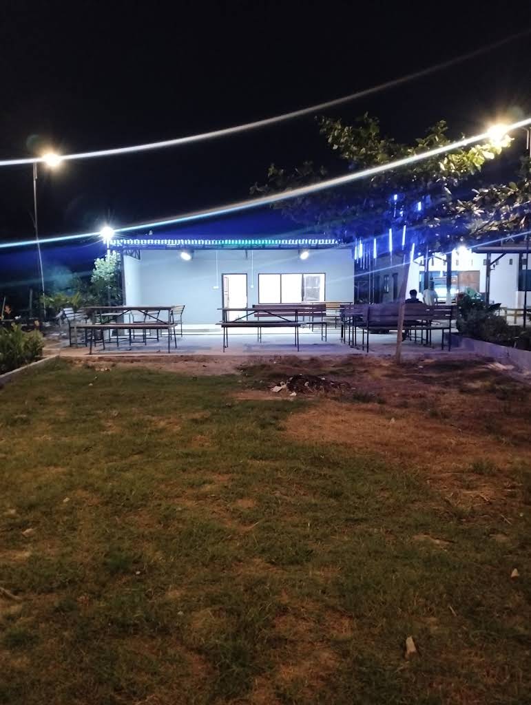 Caffe and resto DZI-ZE gallery photo 3